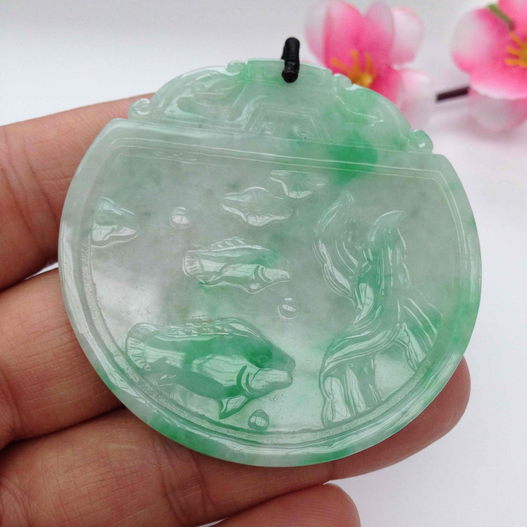缅甸天然翡翠 冰糯种年年有余圆牌